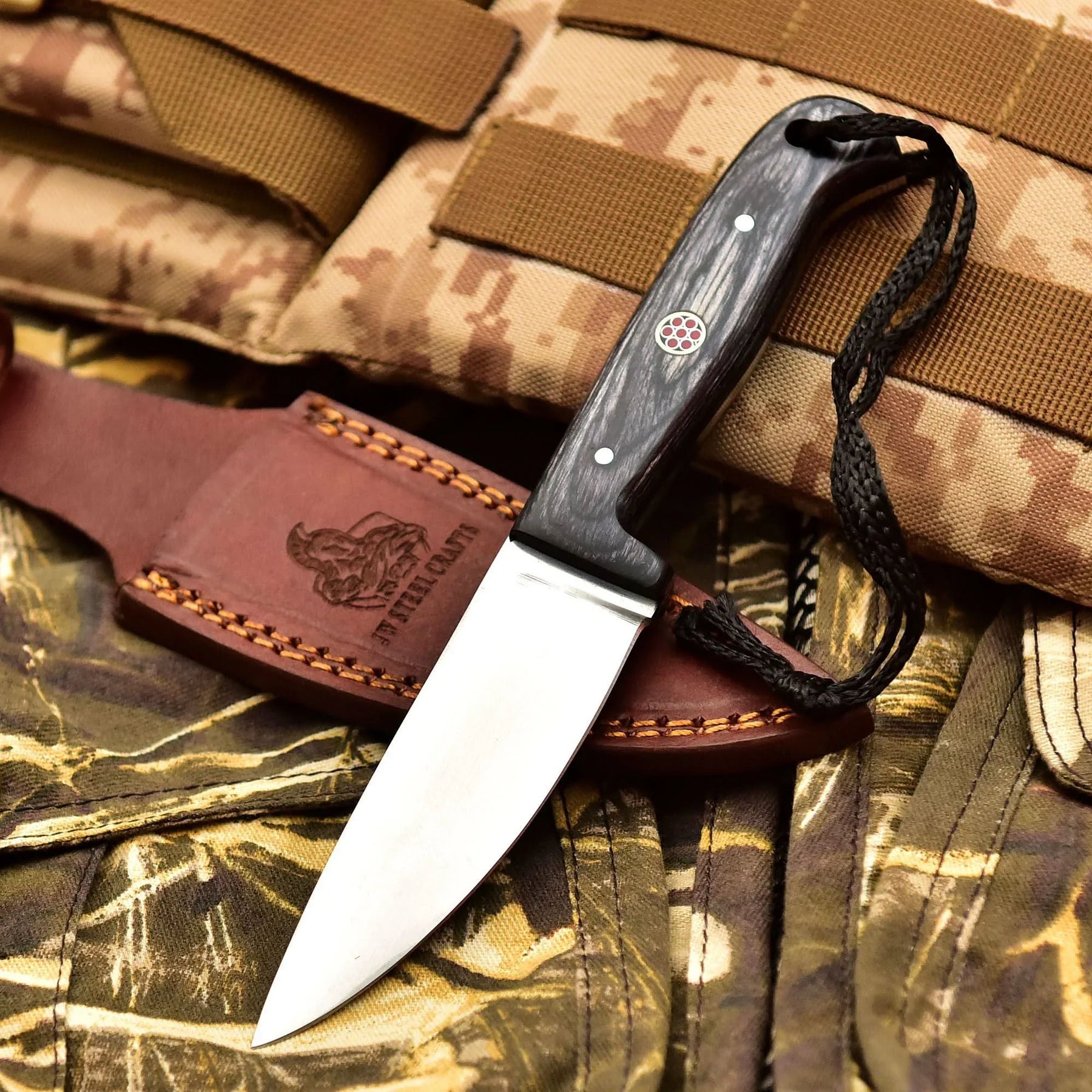 Handmade Fixed Blade Stainless Steel Skinning Hunting Knife 8" Mirror Polished Carbon Steel Drop Point detail view by JW