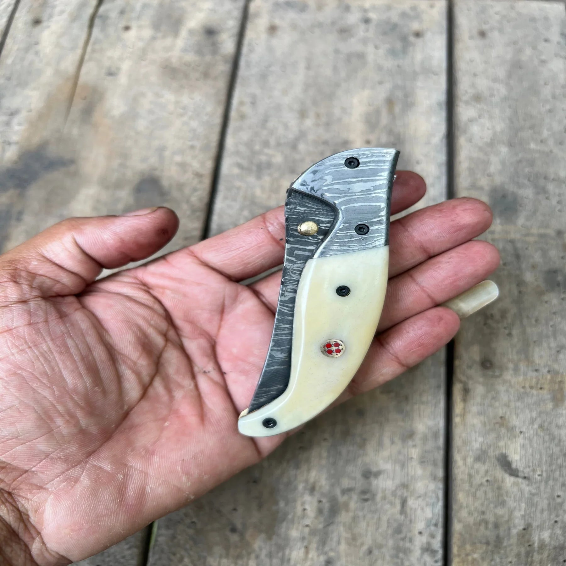 Frontrunner Camel Bone folding knife with Leather Sheath detail view by JW SteelCrafts