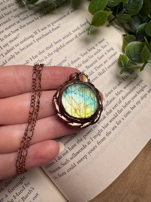 Labradorite Necklace by Copper Ashes