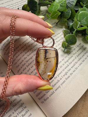Agate Necklace by Copper Ashes