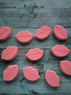 Artisan Bath Bomb by Lustful Bath, LLC, handmade bath and body detail photo 76