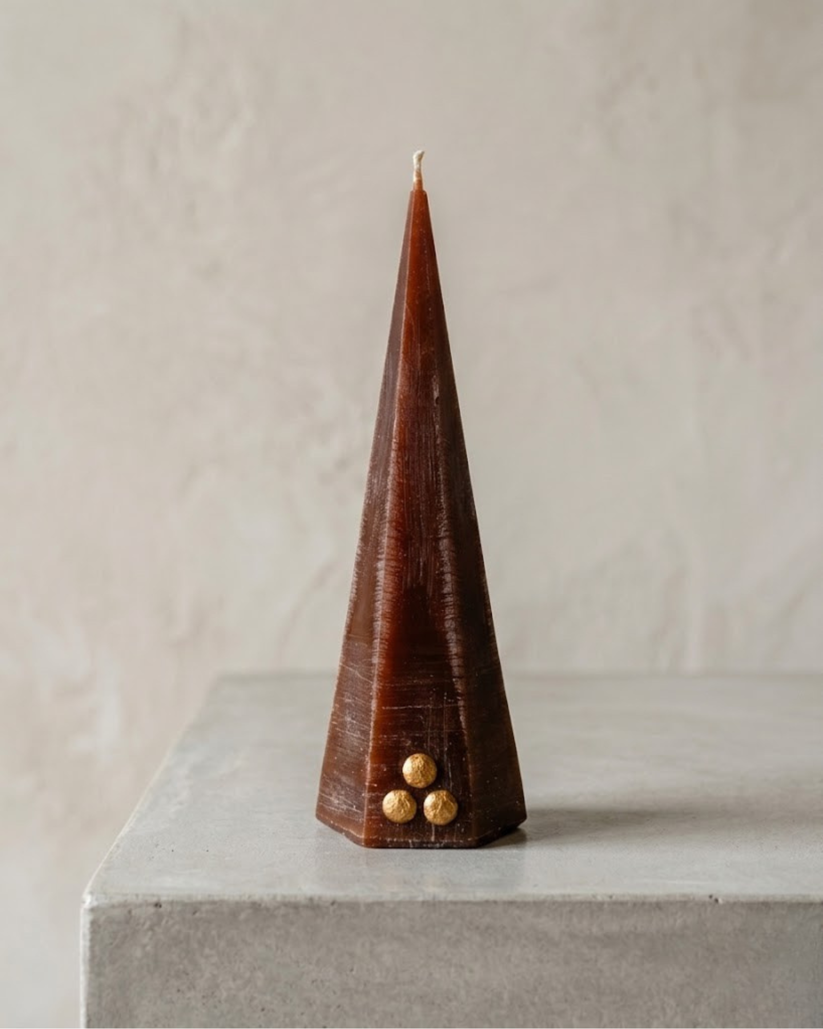 Old World Trio by Believe Candle, scented candle detail photo 4