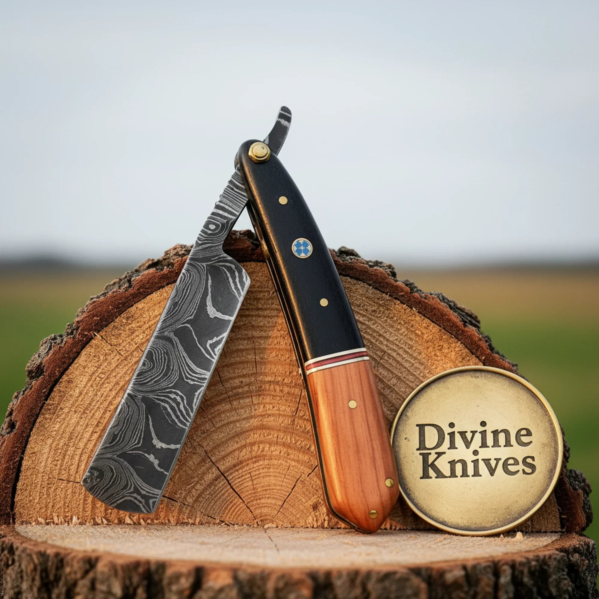 Black & Olive Wood Damascus Straight Razor – Handcrafted Cut-Throat Razor with 4-Inch Edge by Divine Knives