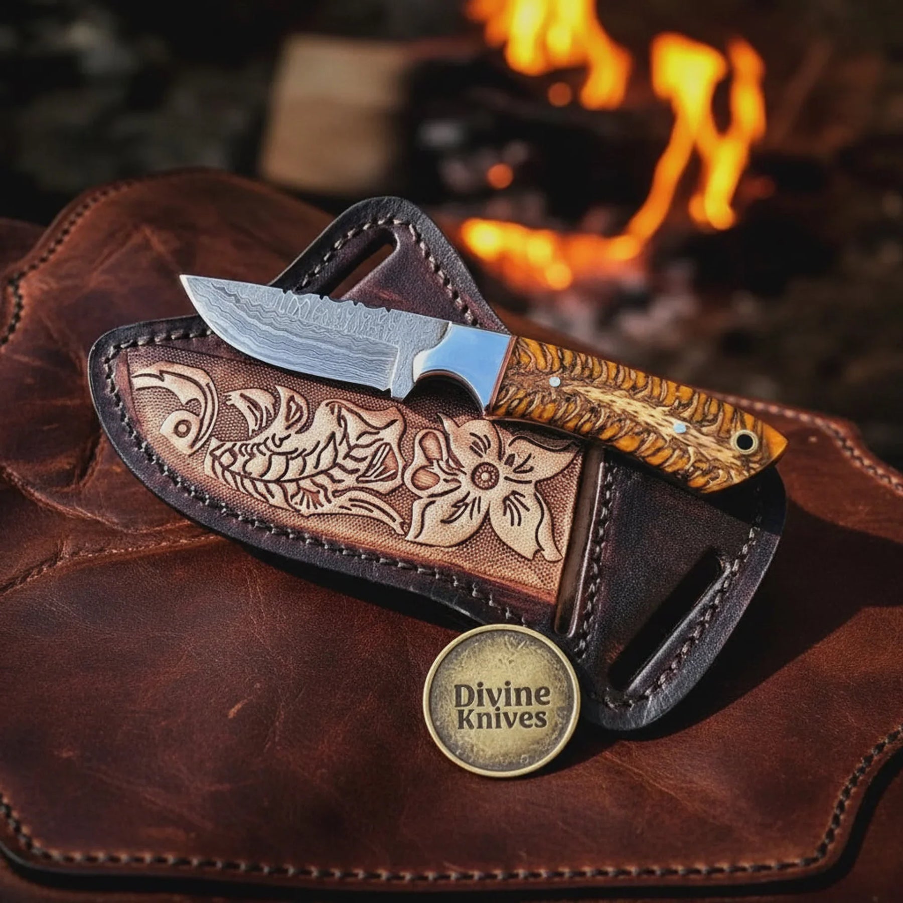 Damascus Cowboy Knife with Golden Pine Cone Resin Handle – Handmade Outdoor Tool by Divine Knives