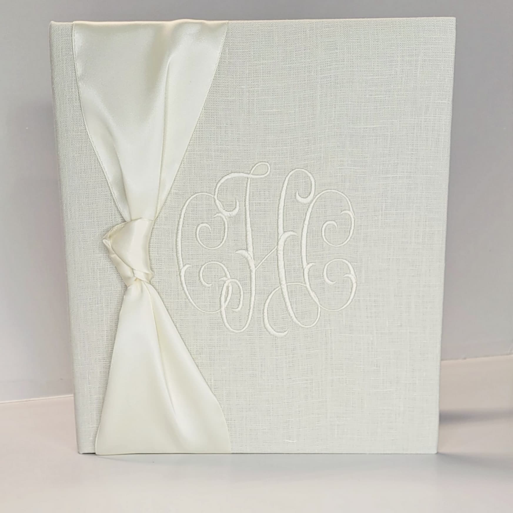 Baby Memory Book - Ivory Linen (w/ SILK Bow) by AP Creations in Tuscaloosa, paper gift detail photo 9