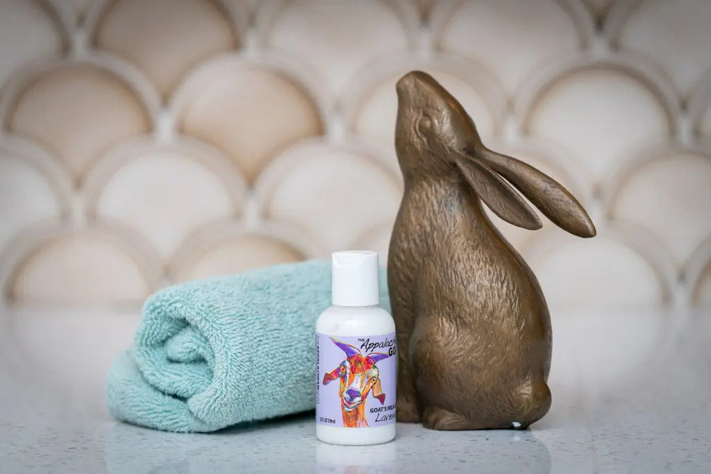 Lavender Goats Milk Lotion by Essential Journeys, natural skincare detail photo 5