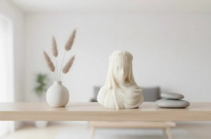 Lady in Veil by Believe Candle, scented candle detail photo 4