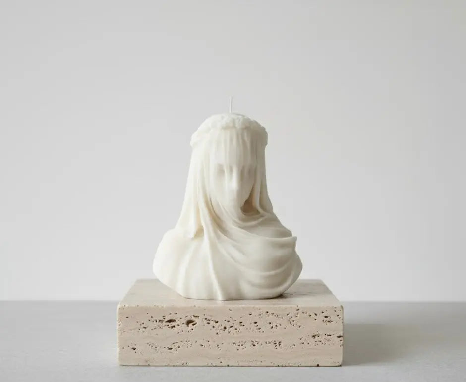 Lady in Veil by Believe Candle, scented candle detail photo 5