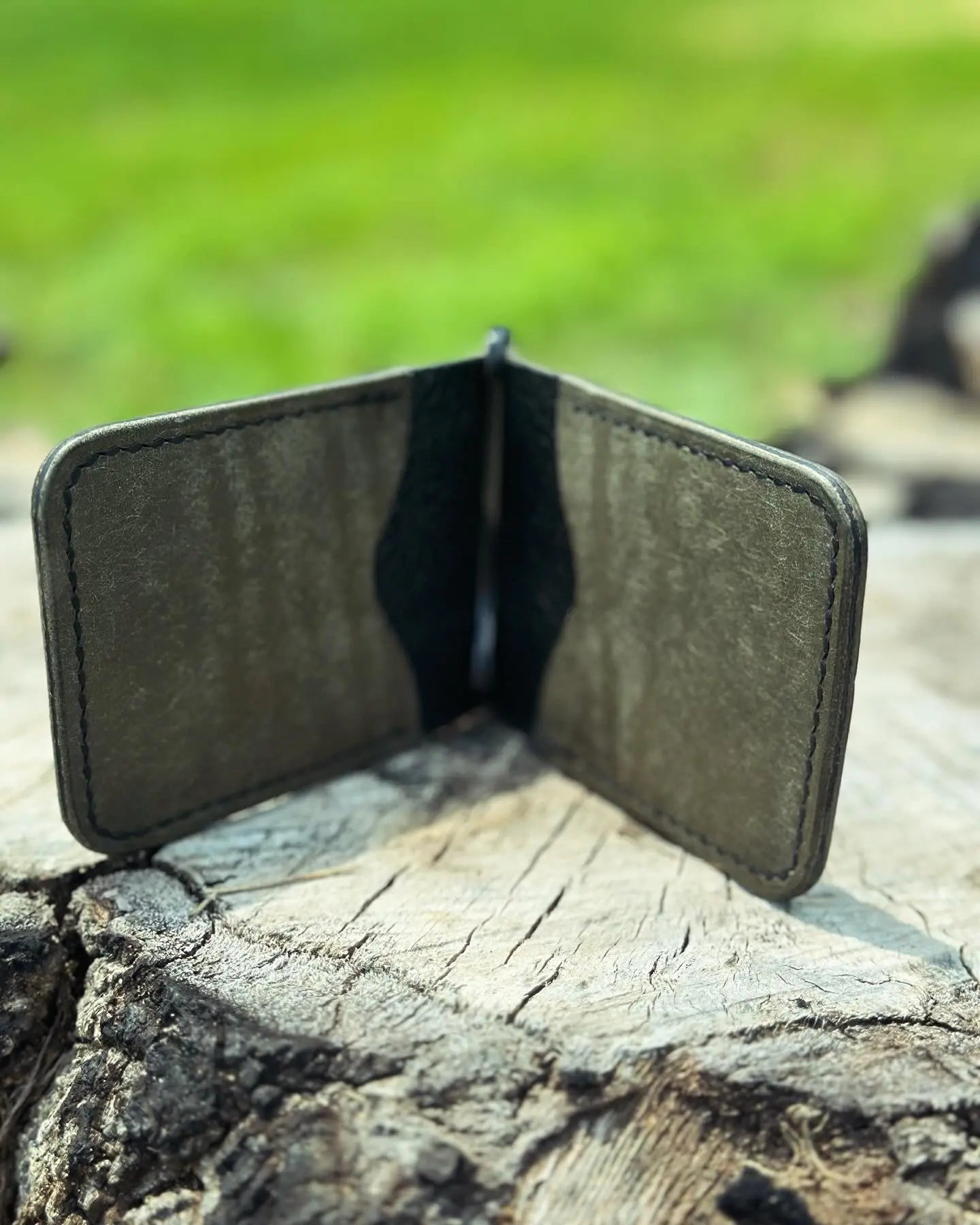 Money Clip Wallets by Kw Leatherworks, handmade leather goods detail photo 9