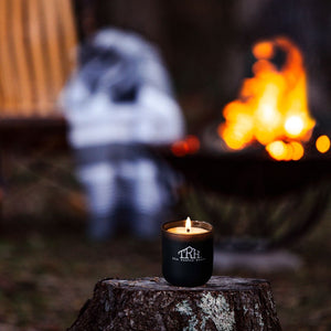 Outdoor Nights Candle | Limited Edition by The Rustic House, scented candle detail photo 4