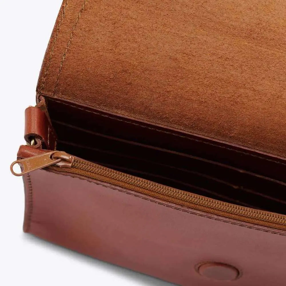 Nisolo Cleo Leather Convertible Crossbody Clutch by Mission Mercantile Leather Goods, natural skincare detail photo 11
