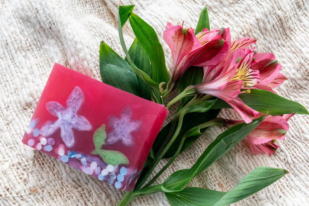 Pomegranate Soap Slice 5.5 Oz. by Essential Journeys, natural skincare detail photo 2