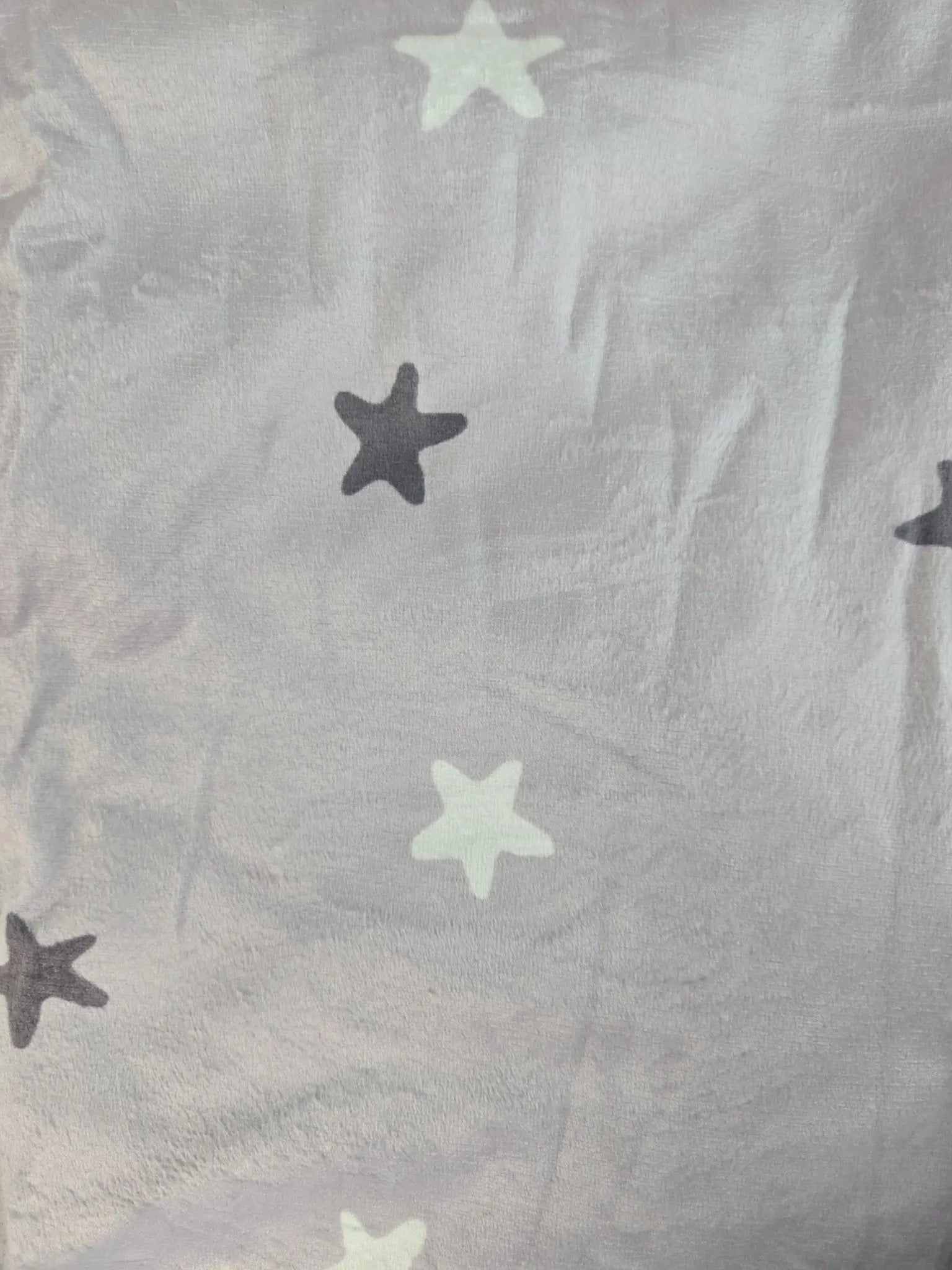 Personalized Baby/Toddler Blanket by EverLee Creations, children's boutique clothing detail photo 6
