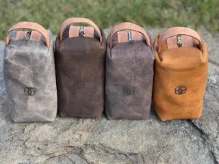 Regular Dop's by Kw Leatherworks, handmade leather goods detail photo 5