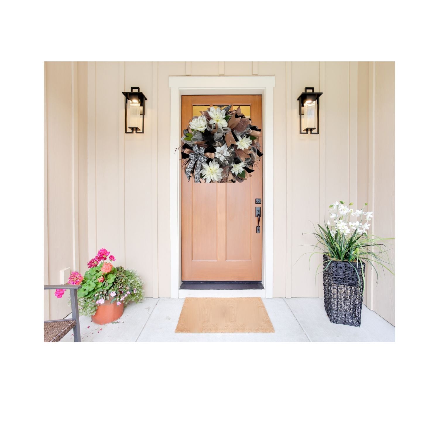 Black & Champagne Dahlia Wreath| Elegant Glam Front Door Decor by Bouge Creations