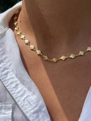 Seashell Stacking Chain by HALT, handmade necklace detail photo 4