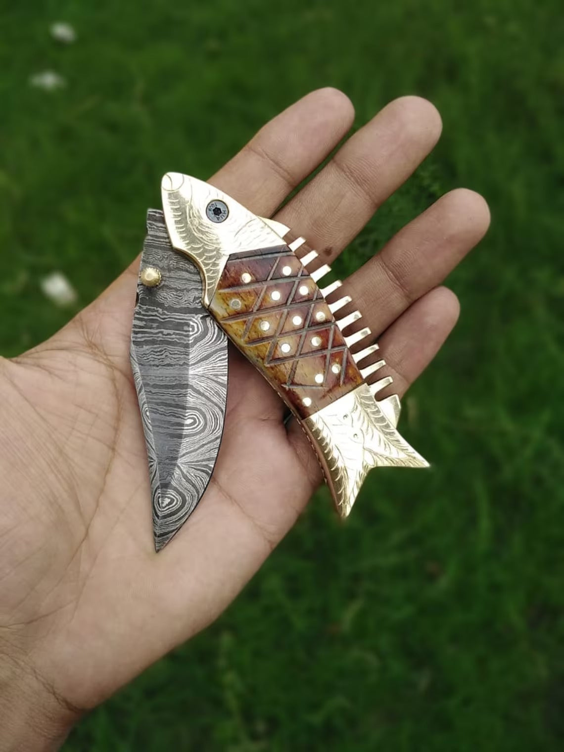 Damascus Steel Folding Pocket Knife | Fish Handle | 7.5" Overall