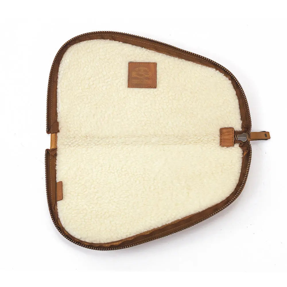 White Wing Leather Hunting Pistol Case by Mission Mercantile Leather Goods, handmade leather goods detail photo 6