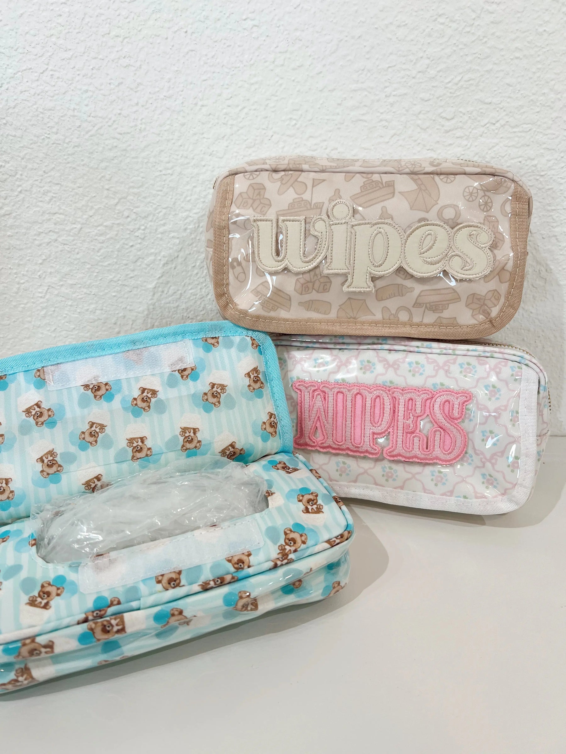 Wipes Pouch - Clear Coat Bag by KenzKustomz, handmade leather goods detail photo 14