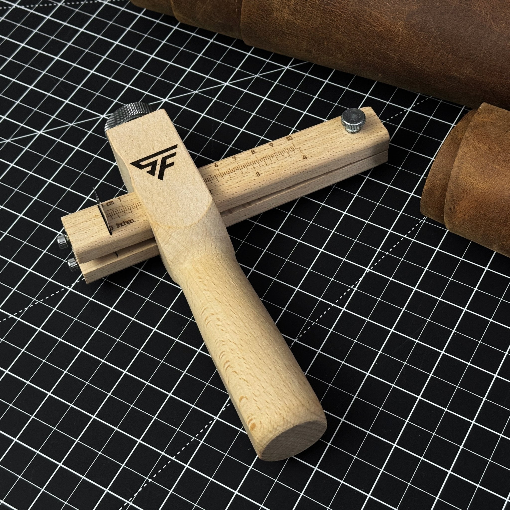 Adjustable Leather Strap & Belt Cutter detail view by Sharky Forged Steel Tools