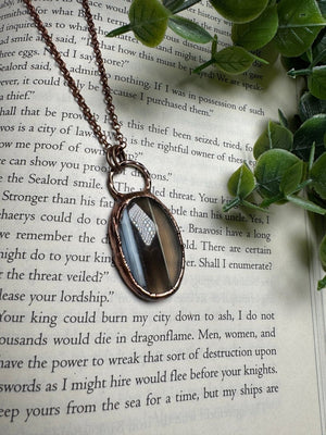 Agate Necklace detail view by Copper Ashes