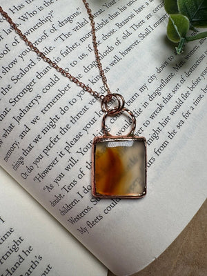 Agate Necklace detail view by Copper Ashes