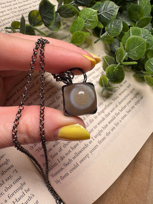 Agate Necklace by Copper Ashes