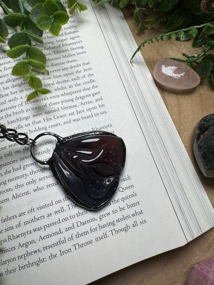 Agate Yoni Carving Necklace detail view by Copper Ashes