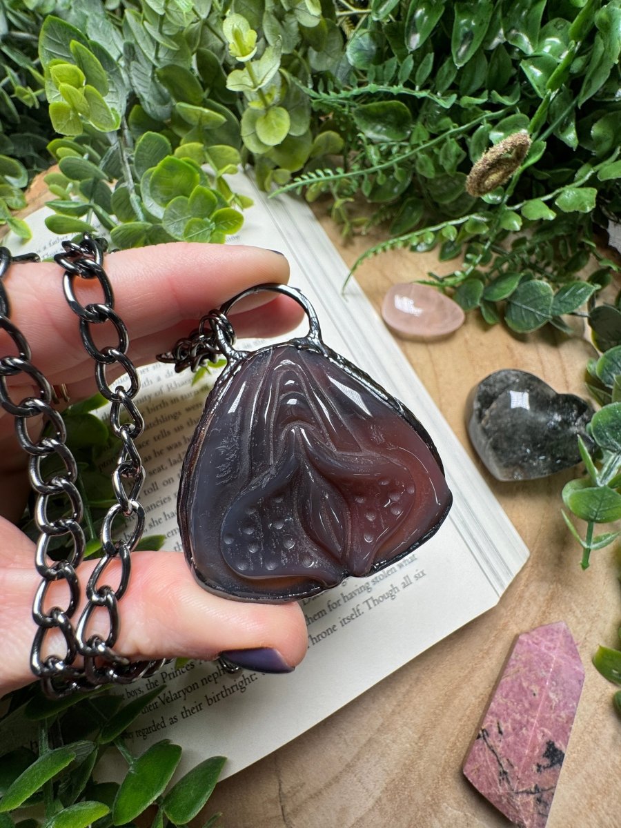 Agate Yoni Carving Necklace by Copper Ashes