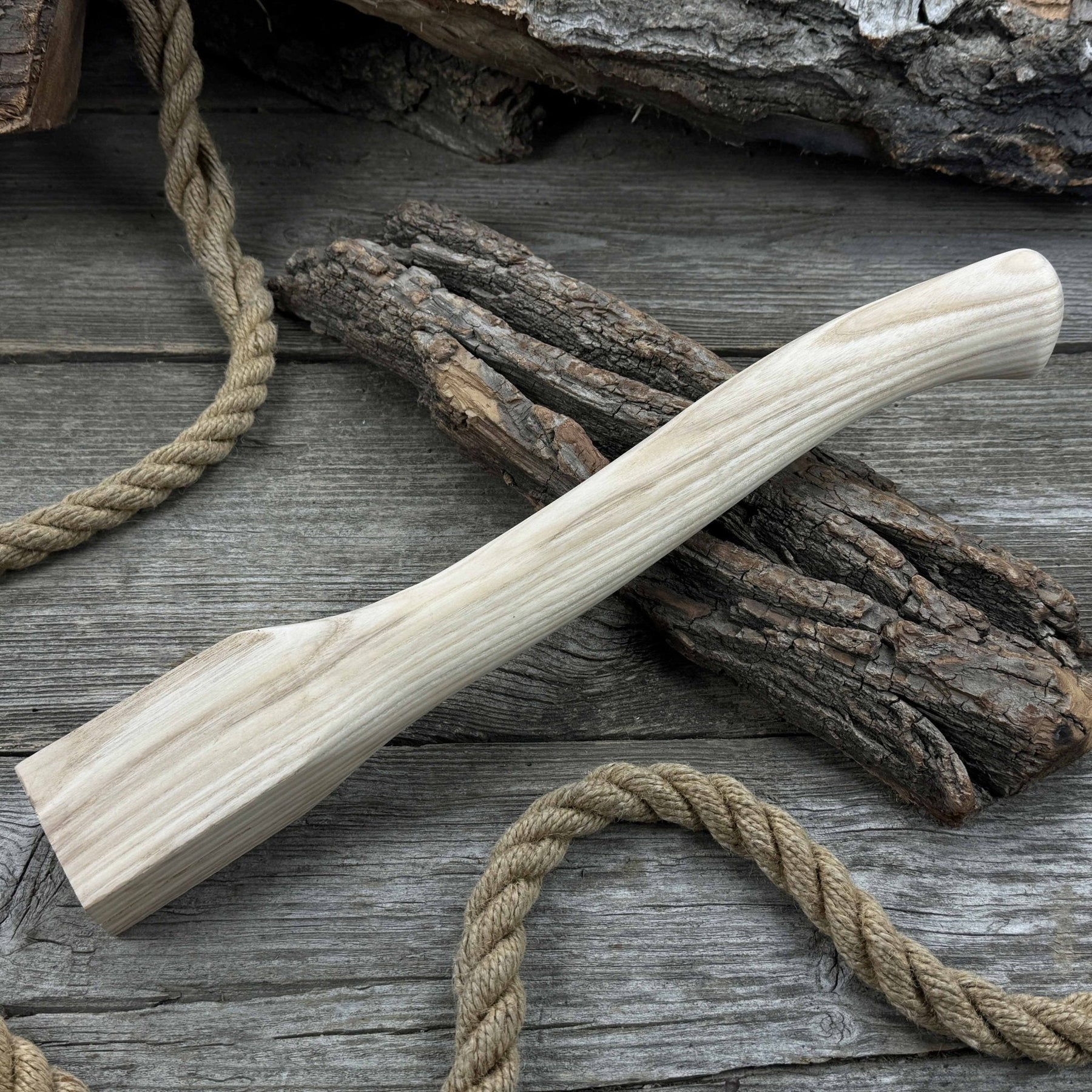 Ash Wood Axe Handle with Red Oak Wedges, 41.5 cm (16.3 in) detail view by Sharky Forged Steel Tools