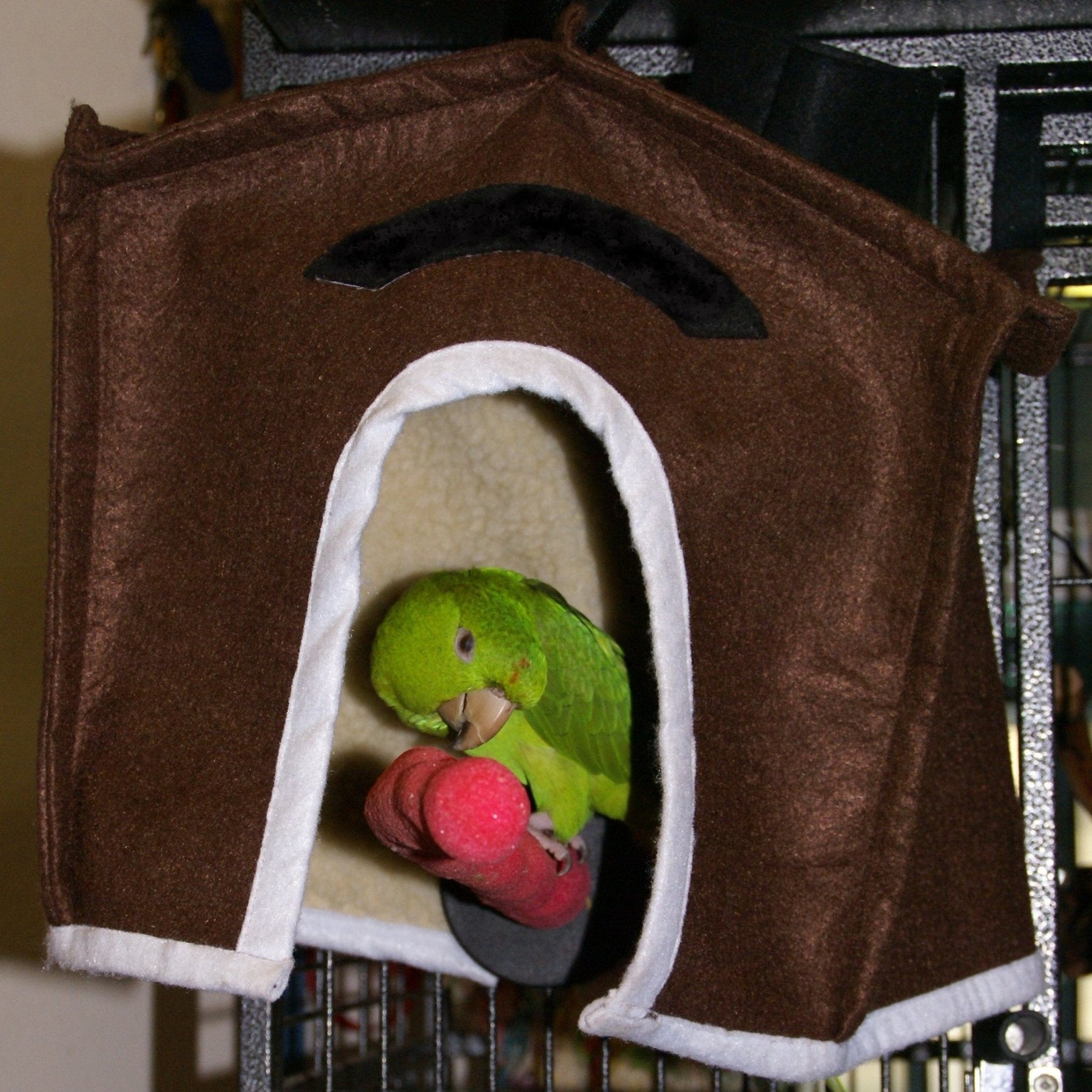 Avian Haven Hut for Pet Birds by Crazy K Farm, product photo 9 of 13