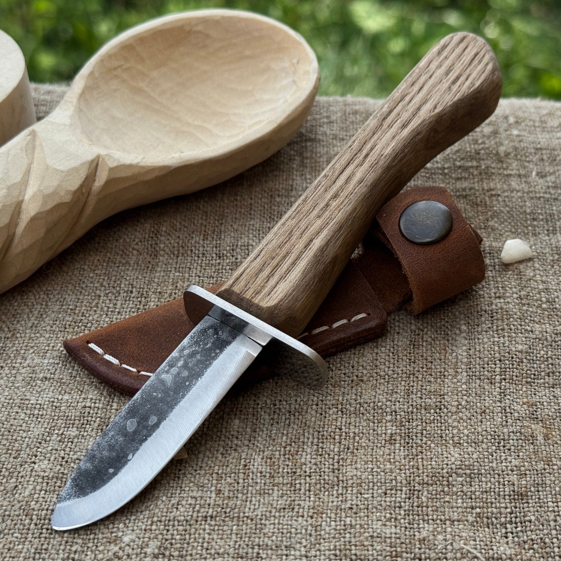 Beginner’s Woodcarving Knife with Leather Sheath, 6 cm (2.36 inches) by Sharky Forged Steel Tools