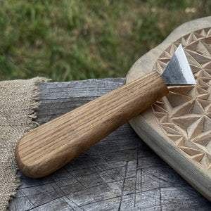 Bevel Edge Carving Knife, 3.5 cm (1.38 inches) by Sharky Forged Steel Tools