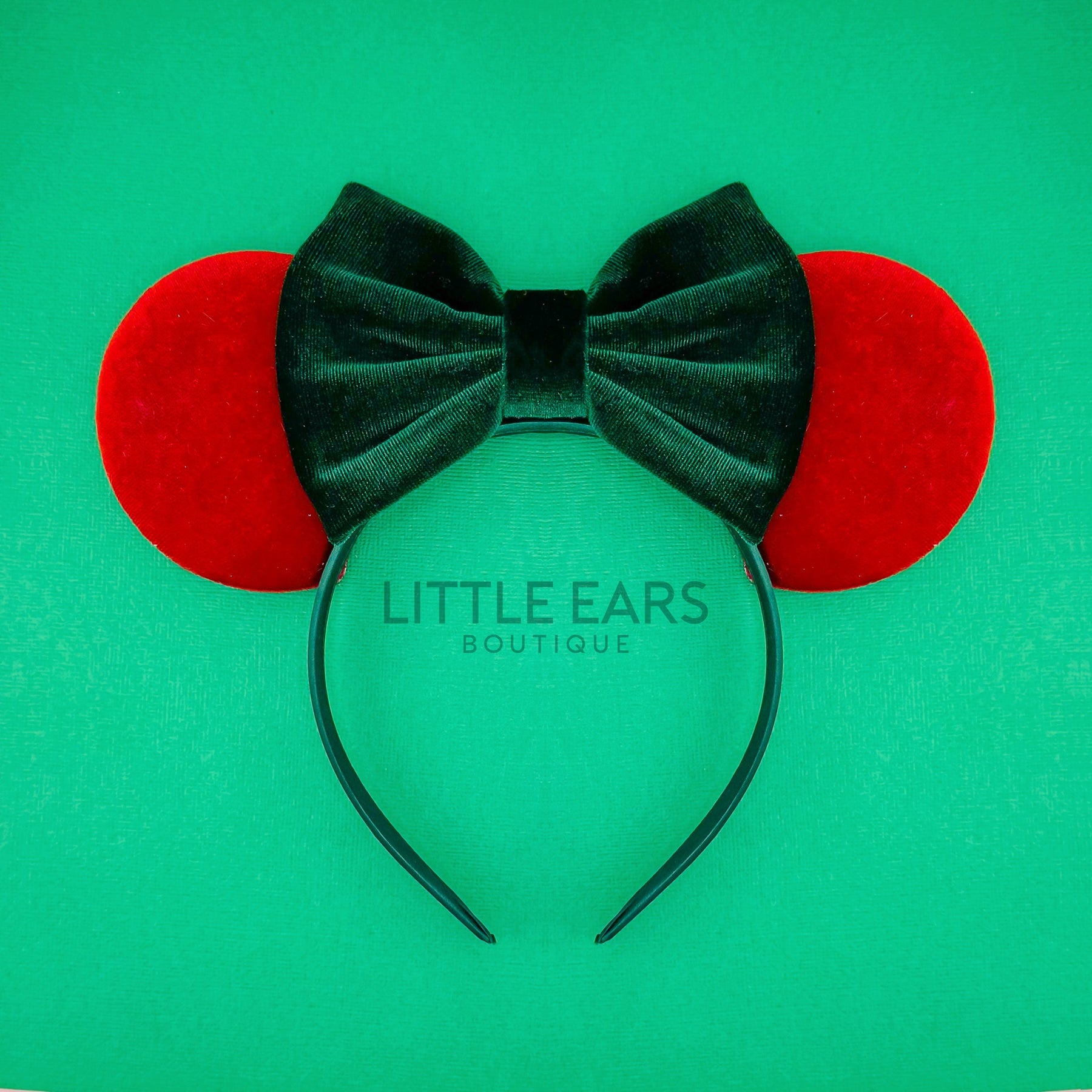 Christmas Velvet Ears by Little Ears Boutique, travel planning service main product photo