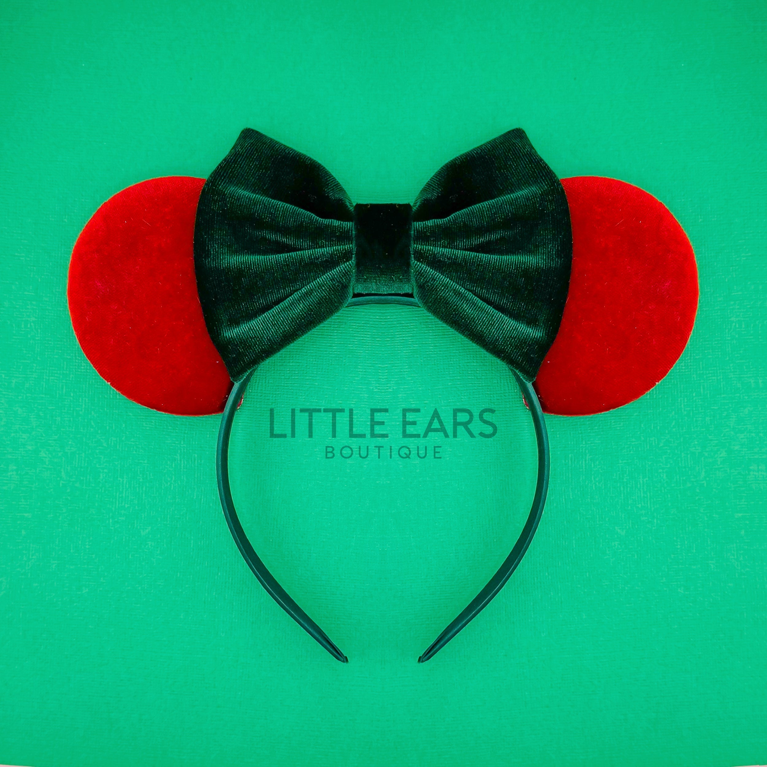 Christmas Velvet Ears by Little Ears Boutique, travel planning service main product photo
