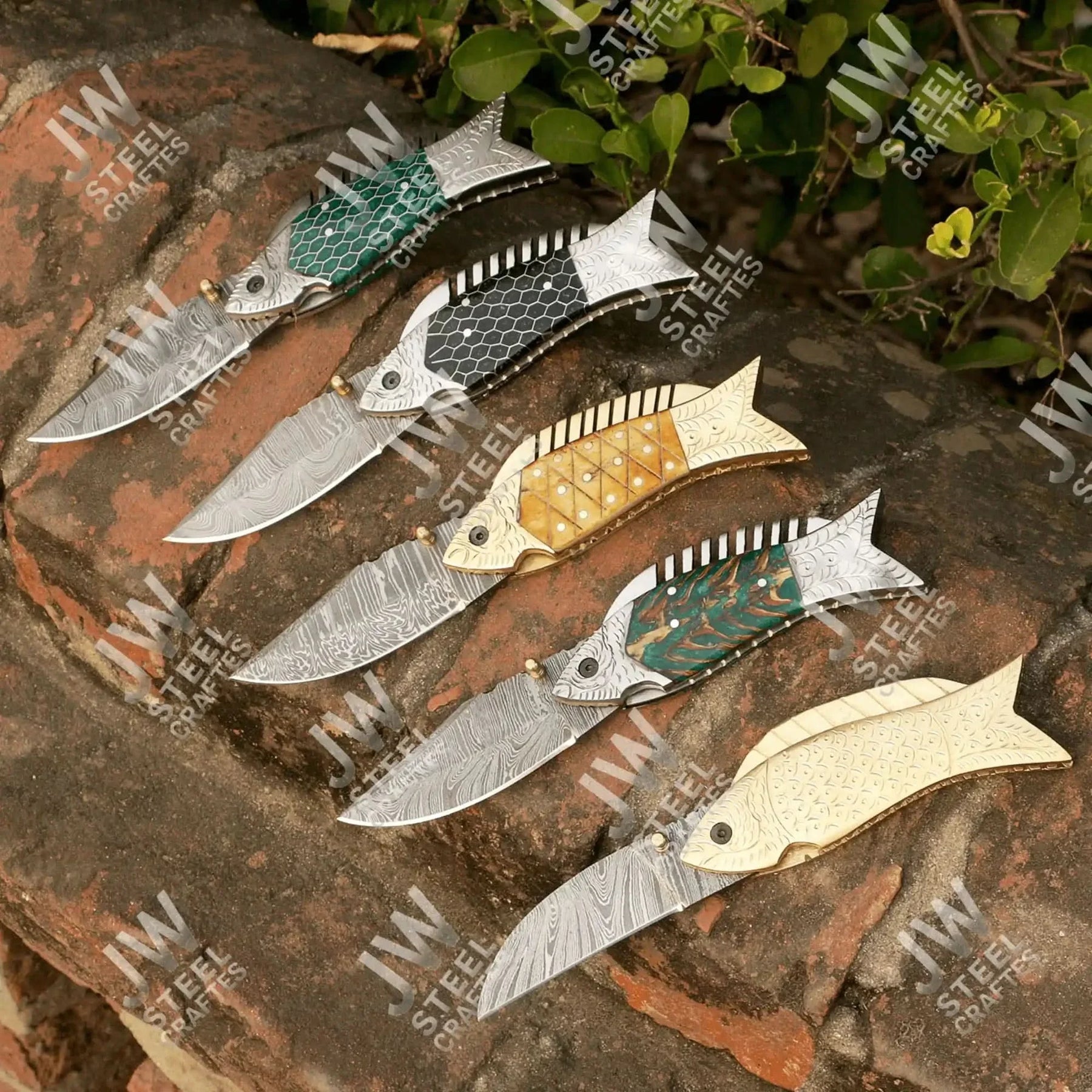 Hand Forged Damascus Steel Folding Knife – Honeycomb, Pinecone & Brass Handle Variations by JW SteelCrafts, Damascus knife main product photo