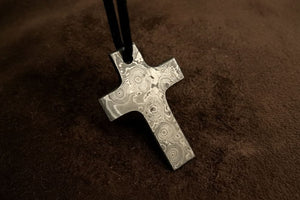 Custom Handmade Damascus steel Viking pendant /Thor Hammer Pendant DE-0013 by JW SteelCrafts, handmade jewelry detail photo 2