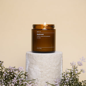 Daybreak by gold + ivy, scented candle detail photo 3