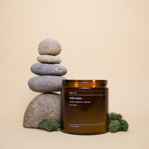 Wild roots by gold + ivy, scented candle detail photo 5