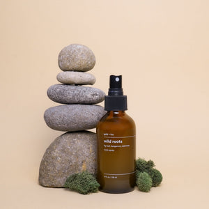 Wild roots room + linen spray by gold + ivy, room spray main product photo