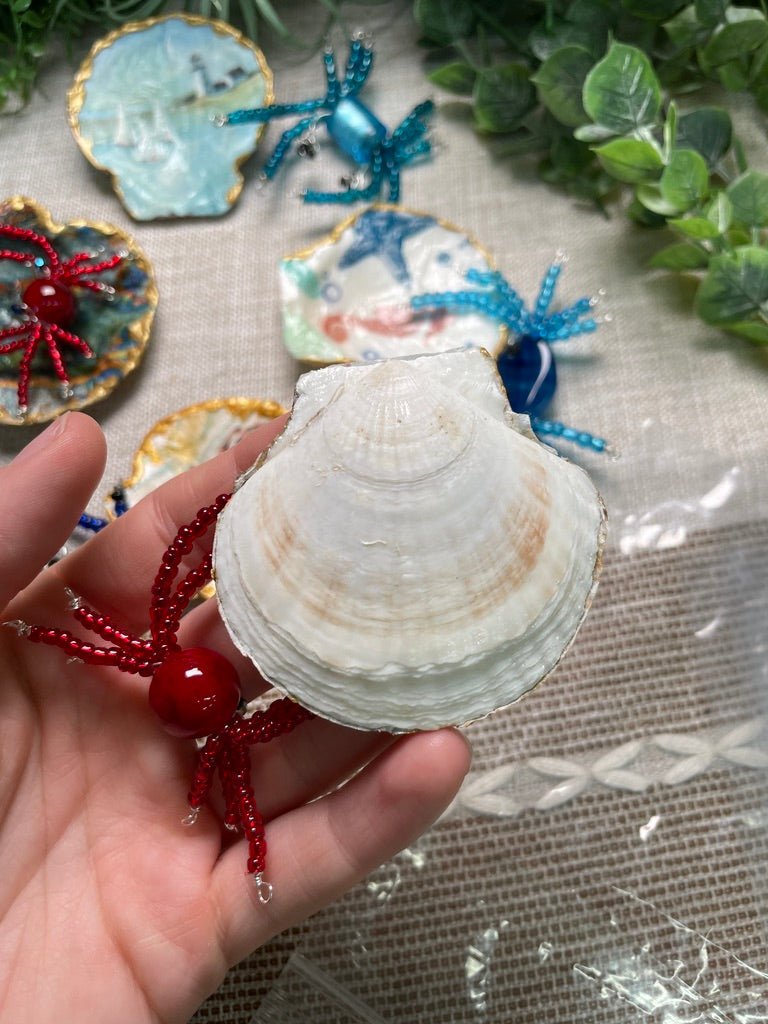 Decoupage Shell and Beaded Crab Set detail view by Copper Ashes