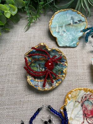 Decoupage Shell and Beaded Crab Set detail view by Copper Ashes