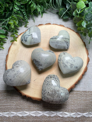 Dendritic Jade Heart by Copper Ashes