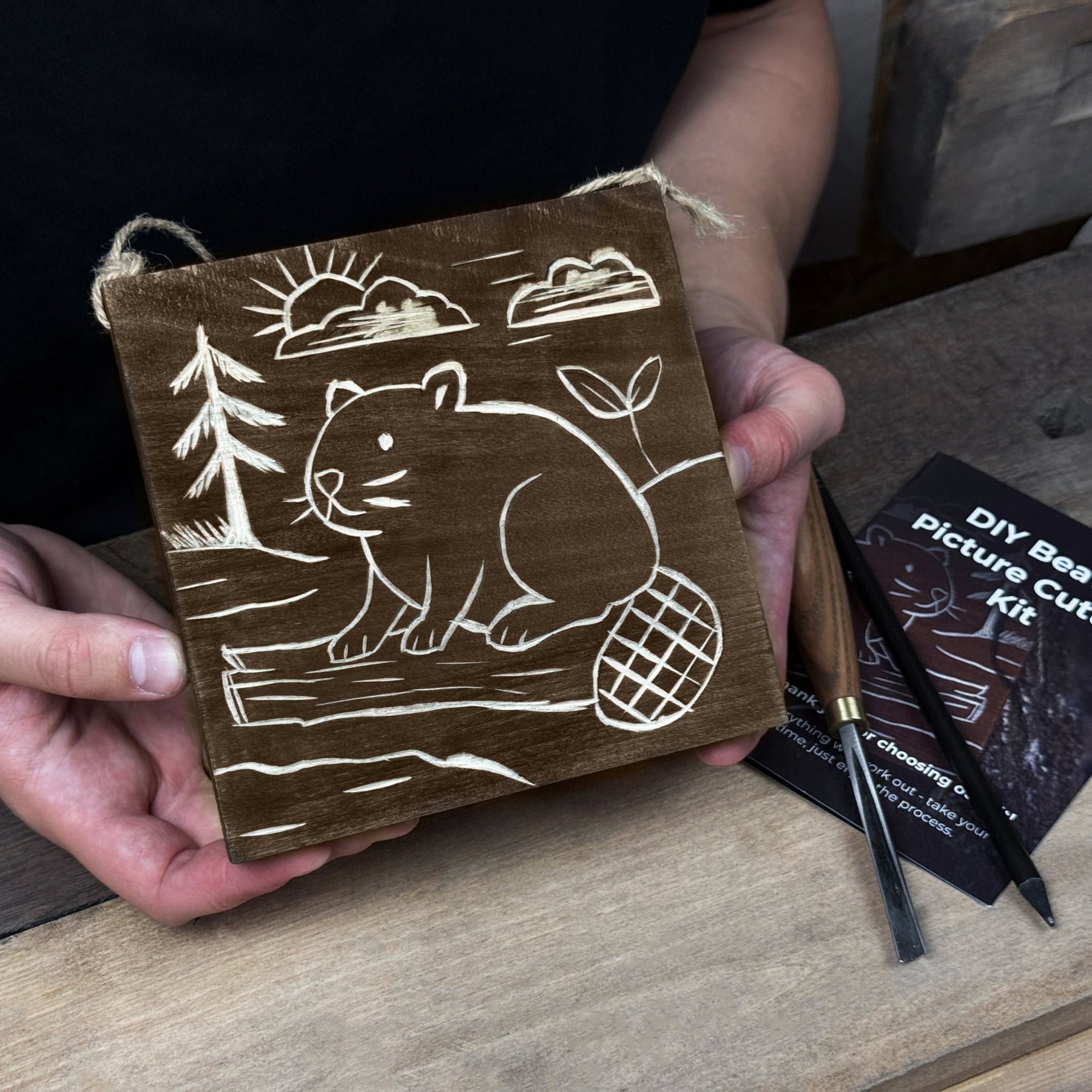DIY Beaver Carving Kit – Wood Art Set with V-Chisel & Video Guide detail view by Sharky Forged Steel Tools
