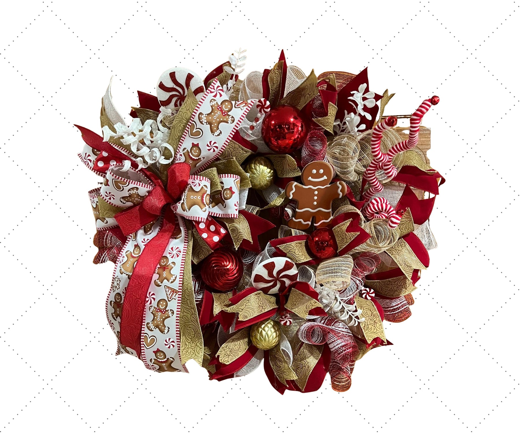 Gingerbread Man Christmas Wreath | Peppermint Door Decor handmade by Bouge Creations