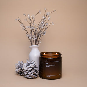 Frost by gold + ivy, scented candle detail photo 3