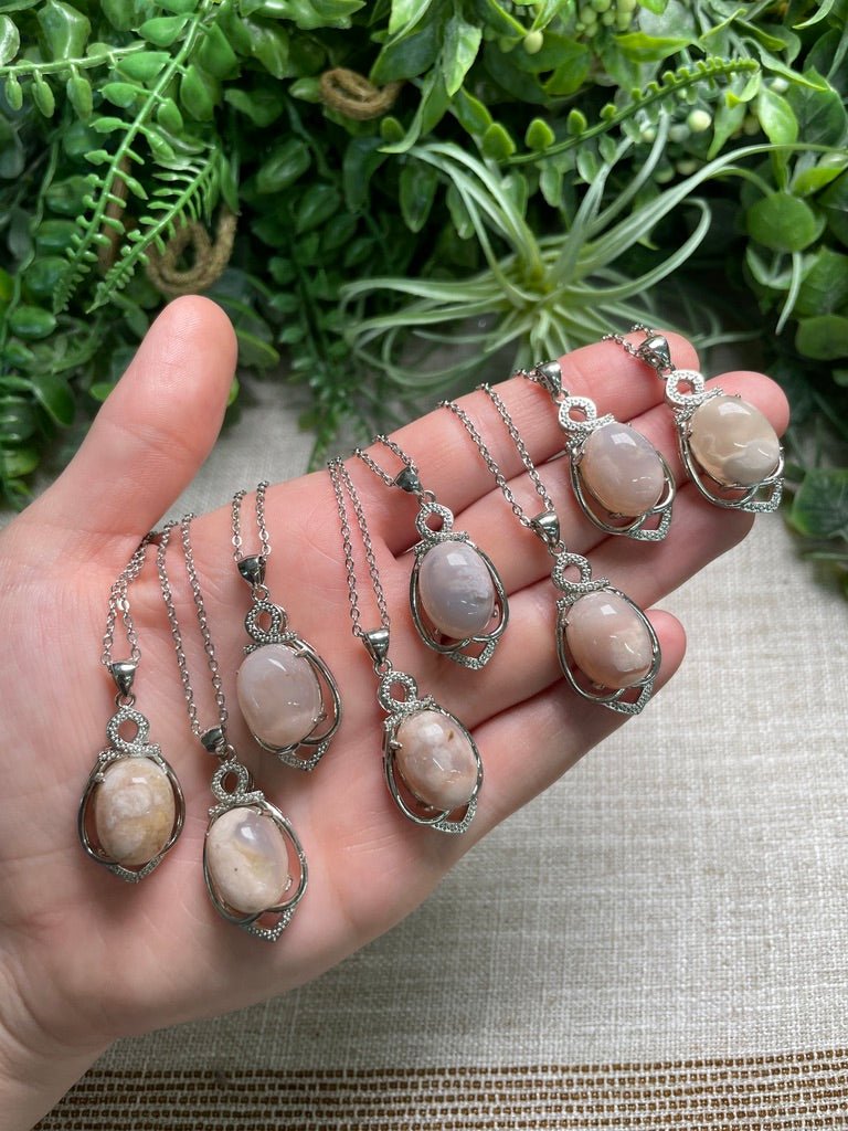 Flower Agate Necklace by Copper Ashes