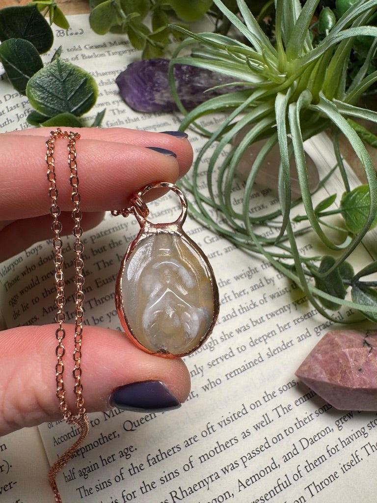 Flower Agate Yoni Necklace by Copper Ashes