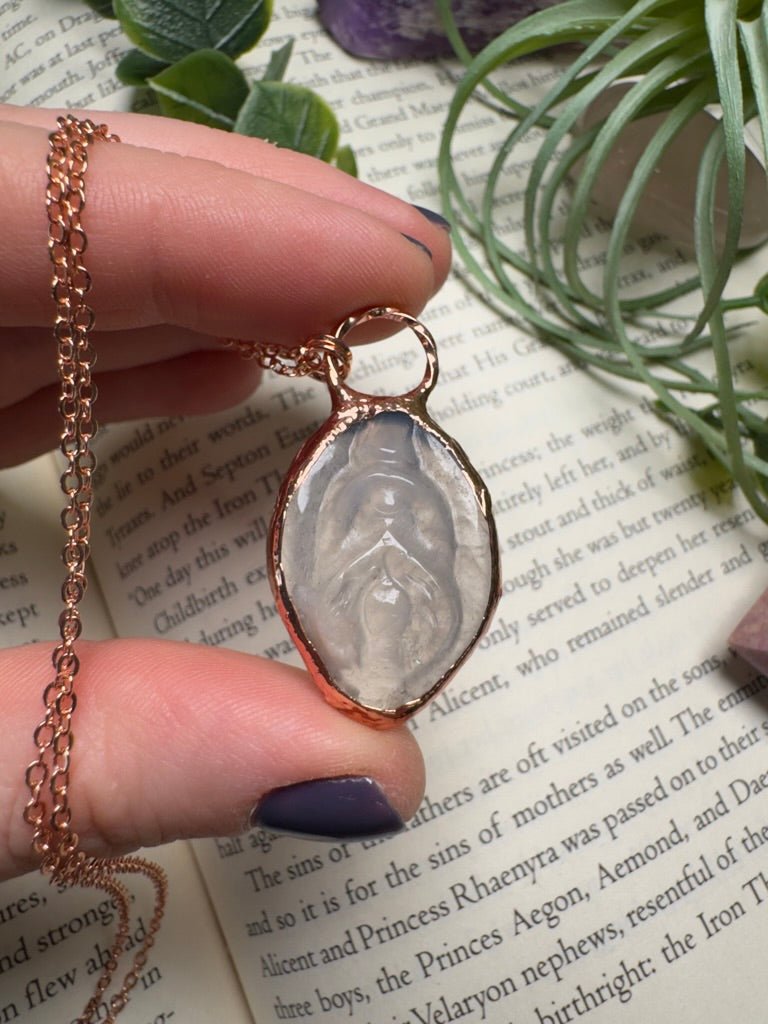 Flower Agate Yoni Necklace by Copper Ashes