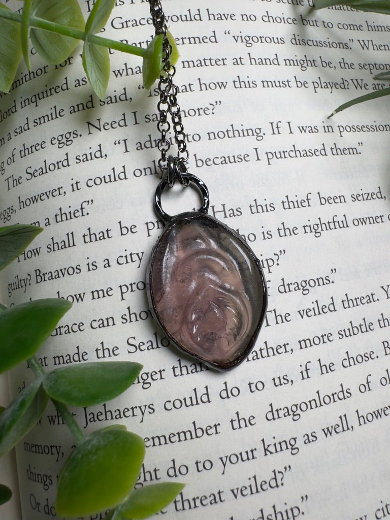 Fluorite Yoni Necklace detail view by Copper Ashes